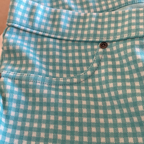 HUE Leggings NWOT never worn Size Large - Picture 3 of 6